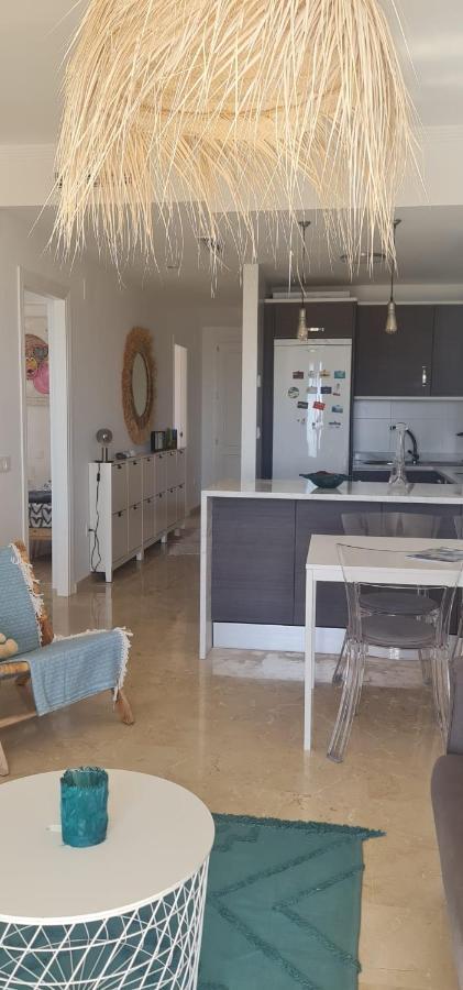 Small Oasis - Appartement 6 Personnes Manilva Extérieur photo