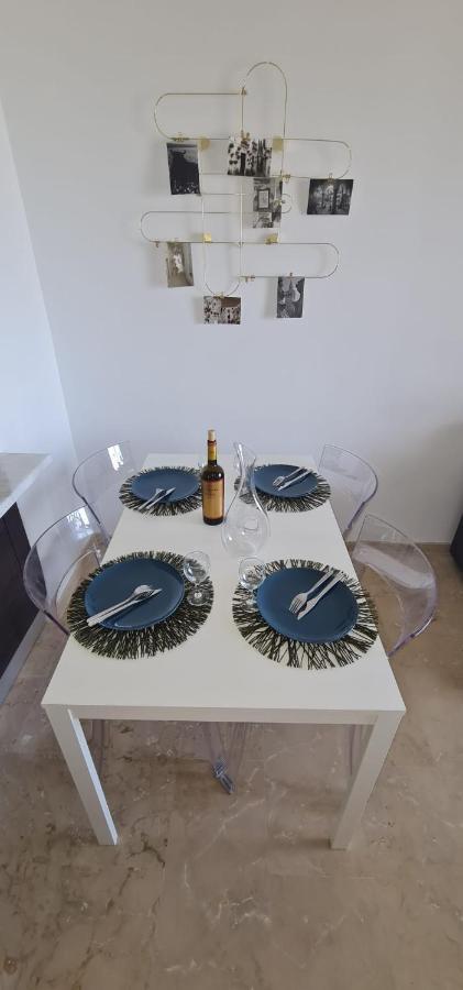 Small Oasis - Appartement 6 Personnes Manilva Extérieur photo